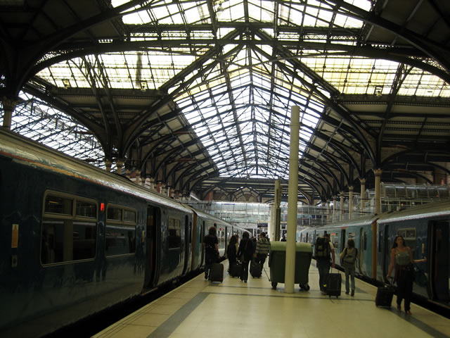 liverpool station